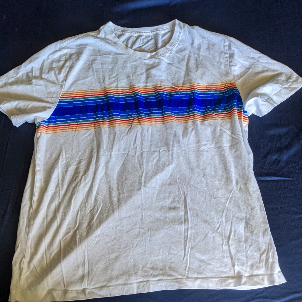 Gap t shirt
